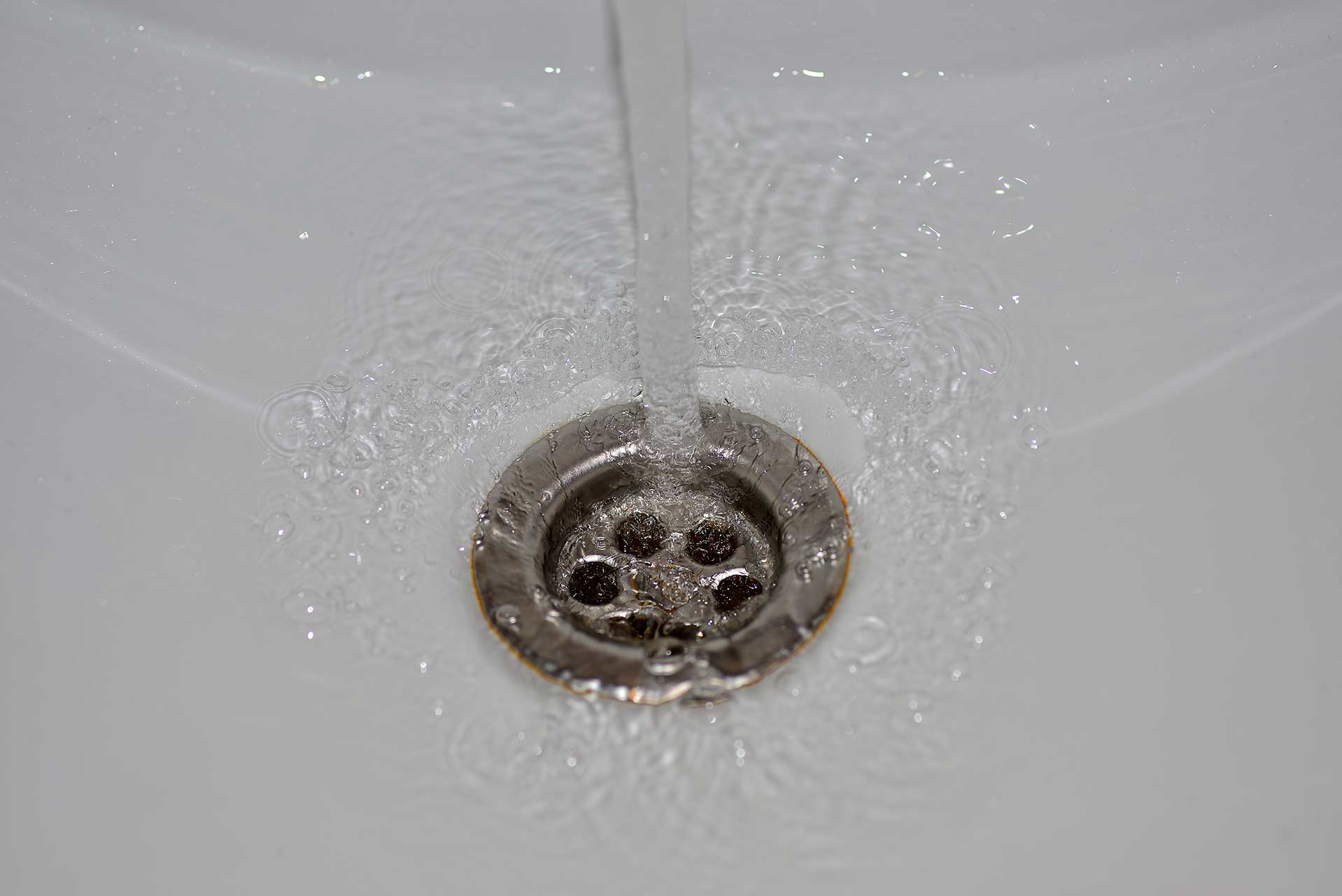 A2B Drains provides services to unblock blocked sinks and drains for properties in Anglesey.
